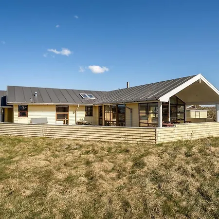 Fam - 300m From The Sea By Interhome Feriehus *