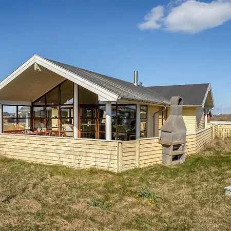 Hébergement de vacances Fam - 300m From The Sea By Interhome Hjørring